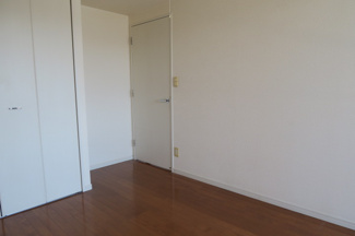 【洋室】 | プレールドゥーク上野NORTH | 「プレール・ドゥーク上野NORTH」のことなら(株)メイワ・エステートへ