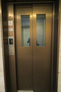 【その他共用部分】 | プレールドゥーク上野NORTH | エレベーター
「プレール・ドゥーク上野NORTH」のことなら(株)メイワ・エステートへ