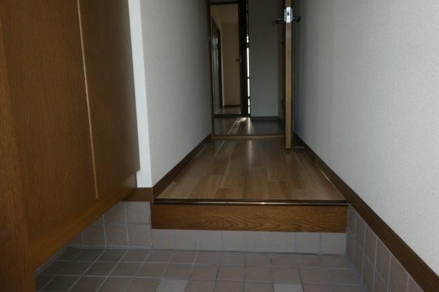 クオリティパレスの玄関