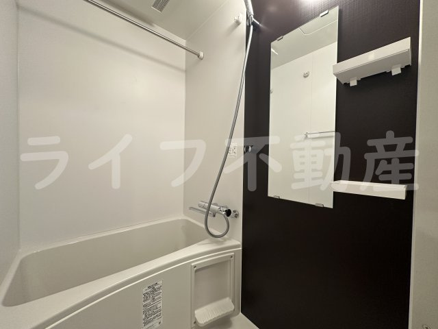 スプランディッド荒本駅前DUEの浴室