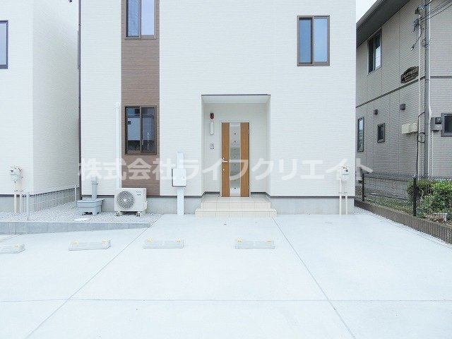 グランソフィア旭が丘のエントランス