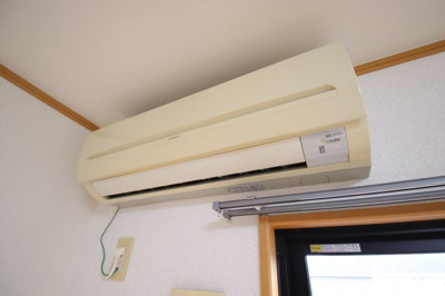 【設備】 | ローレルハイツ | エアコン