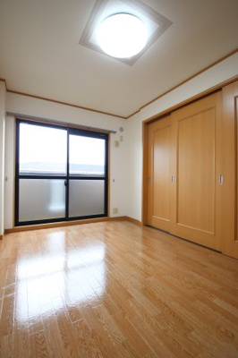 【洋室】 | ローレルハイツ