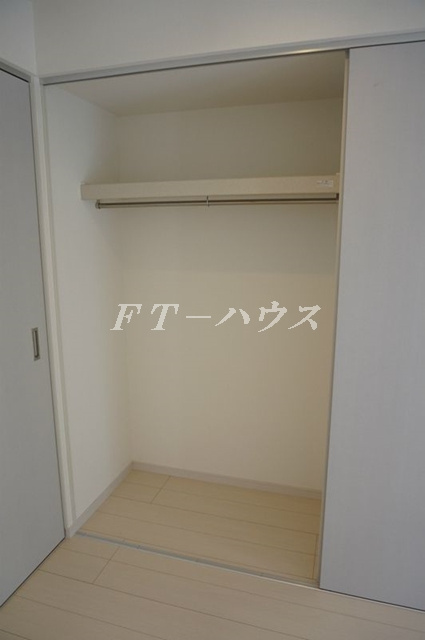 千葉市花見川区検見川町２丁目のアパートの収納