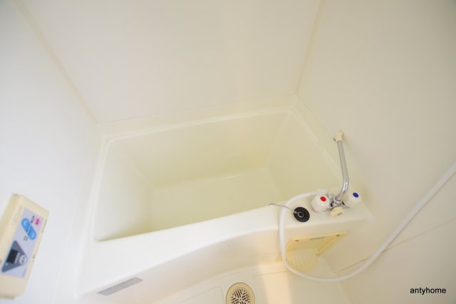 SWISS京橋　仲介手数料無料の浴室