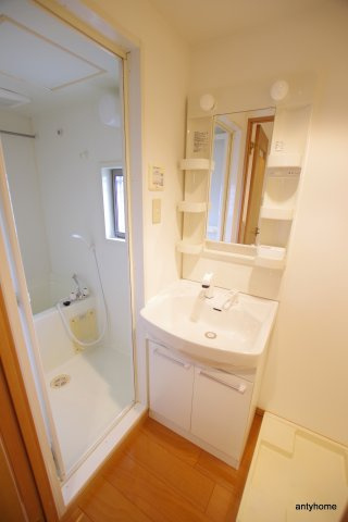 SWISS京橋　仲介手数料無料の洗面所