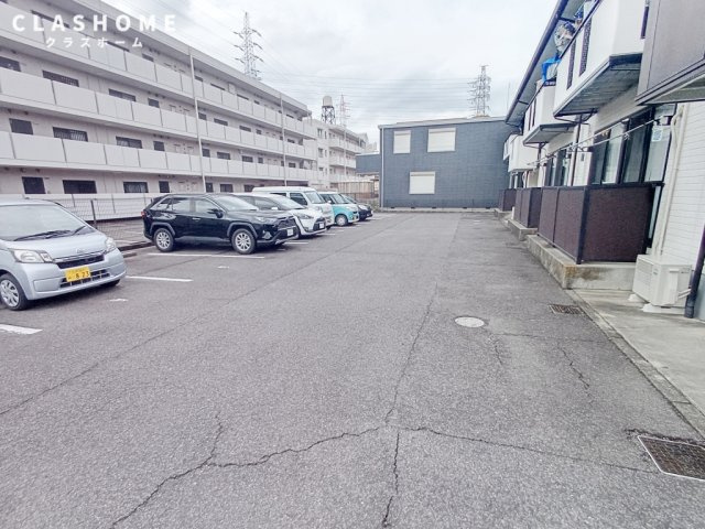 ファミール末広　　　刈谷市の賃貸ならクラスホーム刈谷店　　　の駐車場