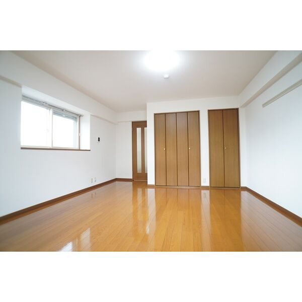 舘坂マンションAの寝室