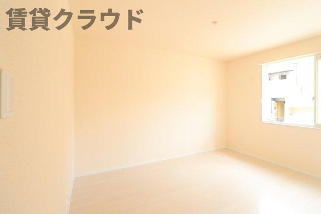 ファーストヴューラ十番館の洋室|ゆったりした洋室です