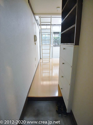 【玄関】 | ラズベリー・ヒル