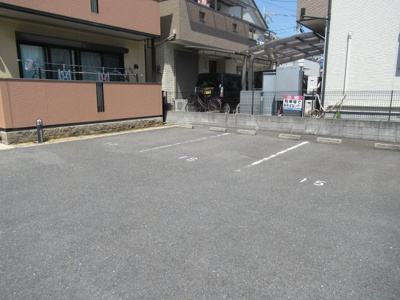 【駐車場】 | Y'court C（ワイズコート）（若江岩田賃貸） | 空きはご確認下さい