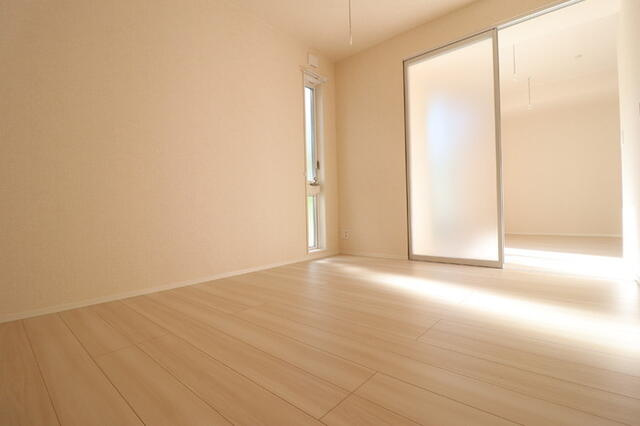 サイドコートの洋室