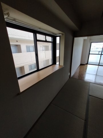  | メゾン21春日