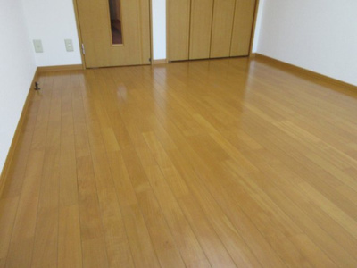 【洋室】 | リバーサイド桜