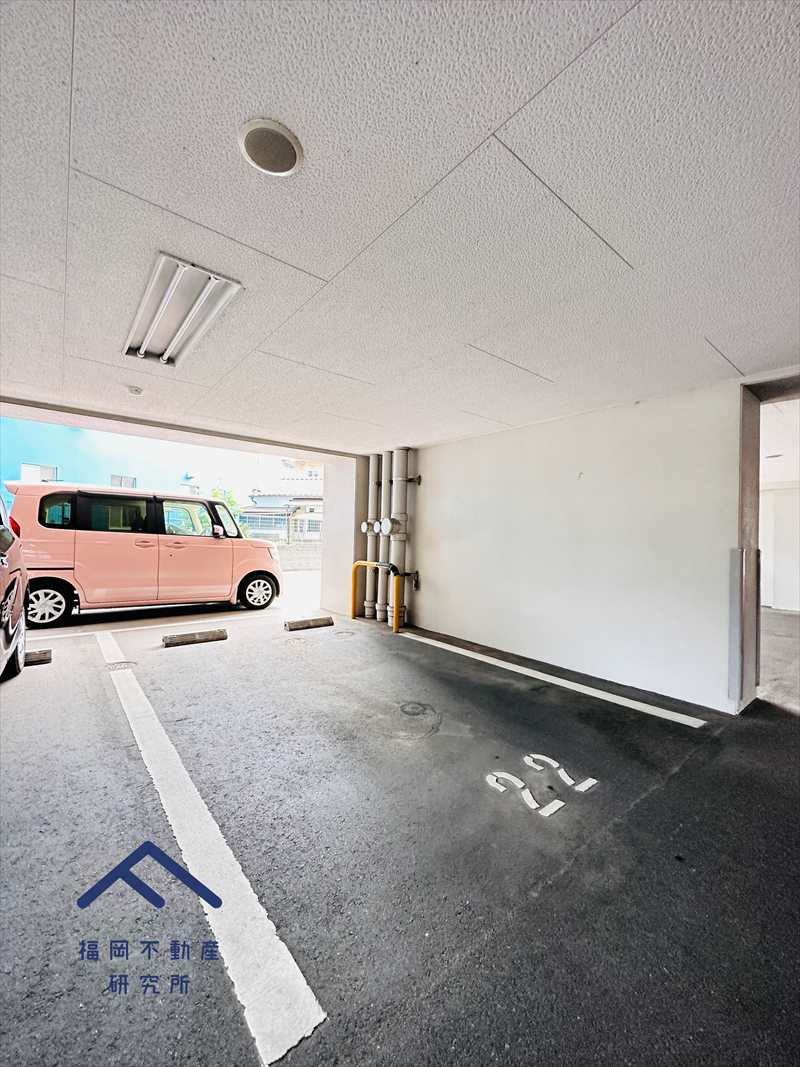エイリックスタイル井尻Ⅱクロッシィの駐車場