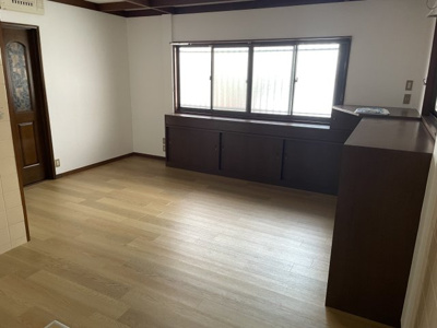 【居間・リビング】 | 南津守6丁目貸家