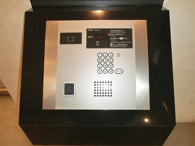 ParkAxis東上野のセキュリティ|タッチキーのモニター付オートロックセキュリティです