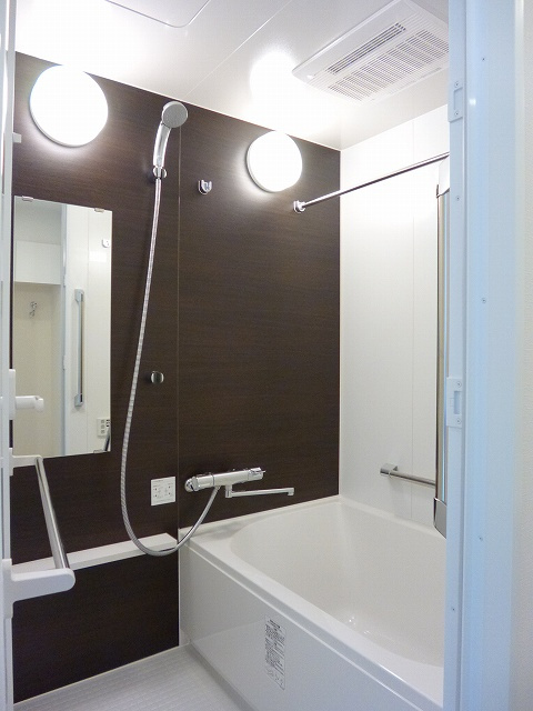 ParkAxis東上野の浴室