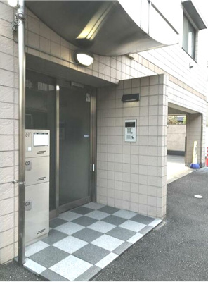 【エントランス】 | フォンテーヌやはぎⅢ　12898 | オートロック完備のエントランスです(^^)/