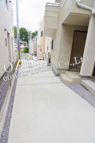 5号棟　越谷市袋山新築戸建て～全9棟～の駐車場