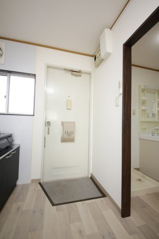 タウン66　C棟の玄関