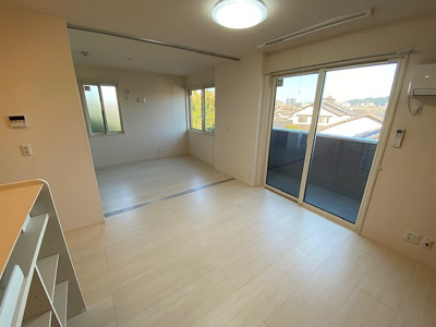 【居間・リビング】 | St.Island Ⅱ | ※反転写真