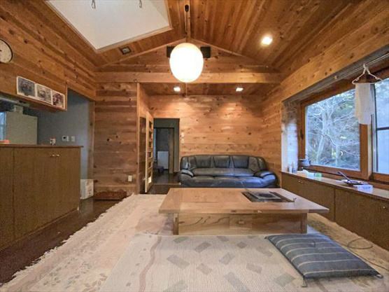 【居間・リビング】 | 東急天城高原別荘地　戸建