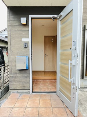 【玄関】 | ＬＯＨＡＳ　ＴＯＷＮ