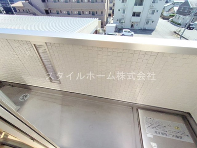【バルコニー】 | プレミール上野　A棟