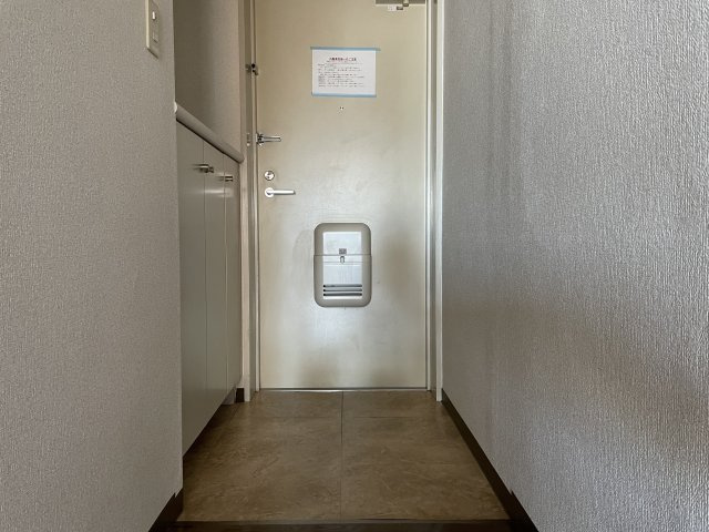 【玄関】