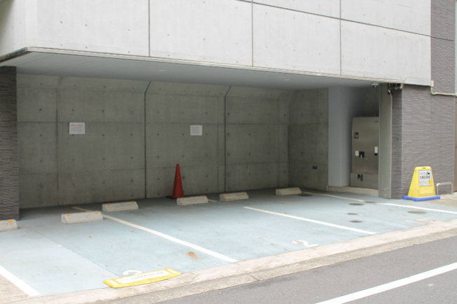 【駐車場】パークハビオ青山