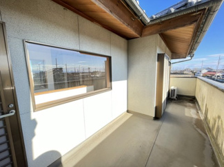【バルコニー】 | 境保泉中古戸建 | ■広くて使い勝手の良いバルコニーです！