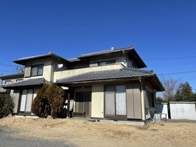 【外観】 | 境保泉中古戸建 | ■日当たり良好です！
■剛志駅まで徒歩1分！
