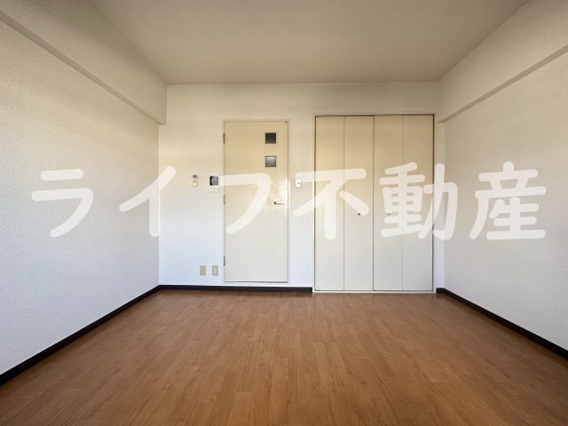 シティーヴェローナの居間・リビング|ゆったり過ごせる居間です