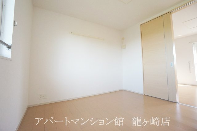 ベルフォ－レ　Ⅱの寝室