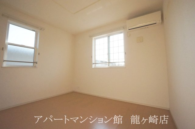 ベルフォ－レ　Ⅱの寝室