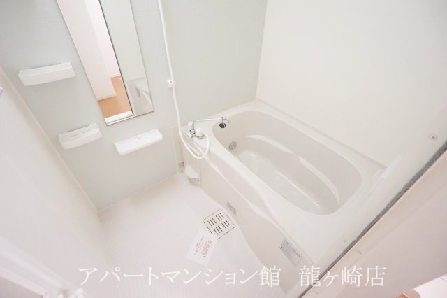 ベルフォ－レ　Ⅱの浴室