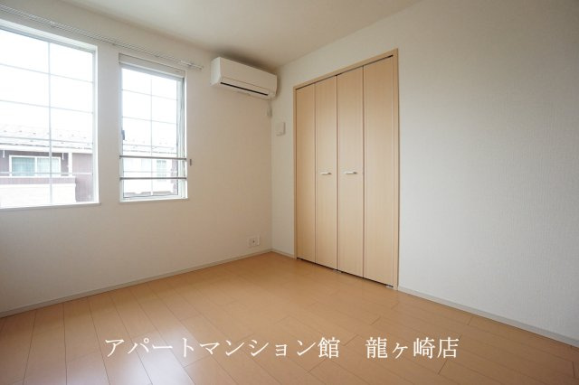 ベリーヒルズＢの寝室