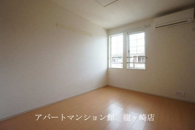 ベリーヒルズＢの寝室