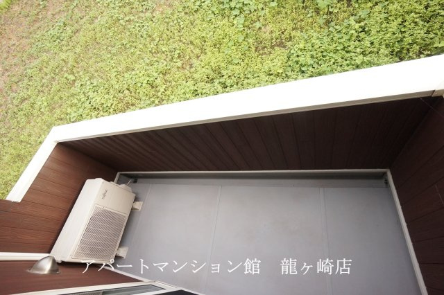 ベリーヒルズＢのバルコニー