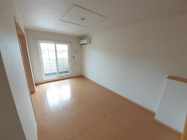 ドゥメゾンＢの居間・リビング|居室・リビング