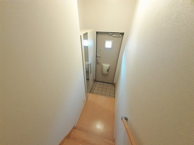 ドゥメゾンＢの玄関|玄関