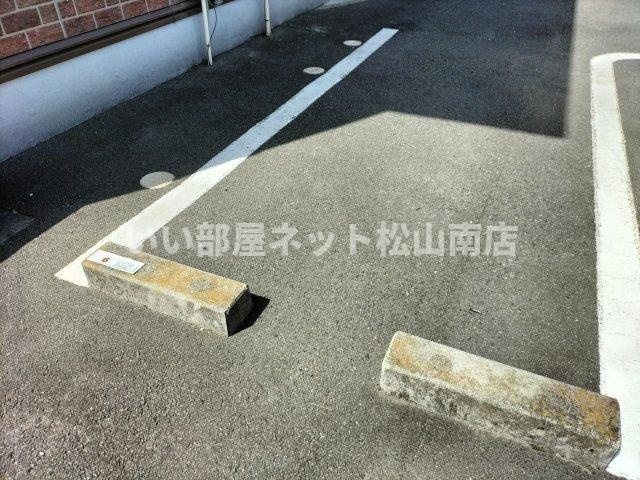 【駐車場】 | リビングタウン古川北壱番館　B棟