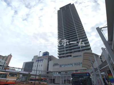 【外観】 | プラウドタワー明石 | ※室内写真は前回募集の別室イメージです。