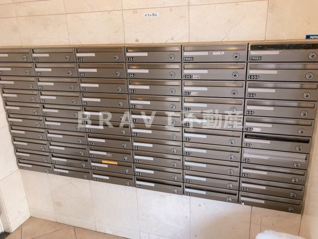 エイペックス上本町　BRAVI不動産のその他共用部分|【エイペックス上本町】メールボックス