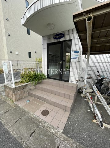 ブロッサムガーデンのエントランス