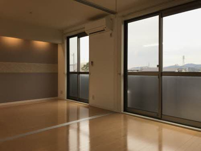 【洋室】 | シャーメゾン万々Ⅱ | 6.4帖南側洋室