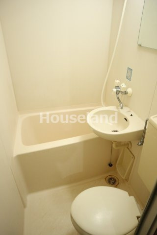 ロイヤルコーポ田尻の浴室