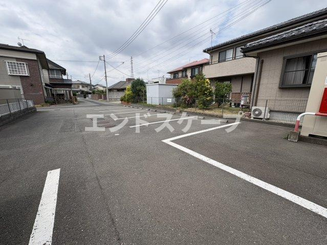 エスポワールＭの駐車場|高崎、前橋エリアのお部屋探しはエンドスケープまで！お客様の理想お聞かせ下さい♪