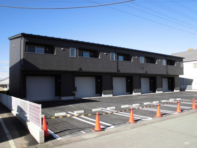 【外観】 | ガレージハウス栄町